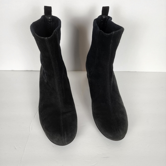 Aquatalia suede ankle wedge booties, size 8 - Picture 2 of 6
